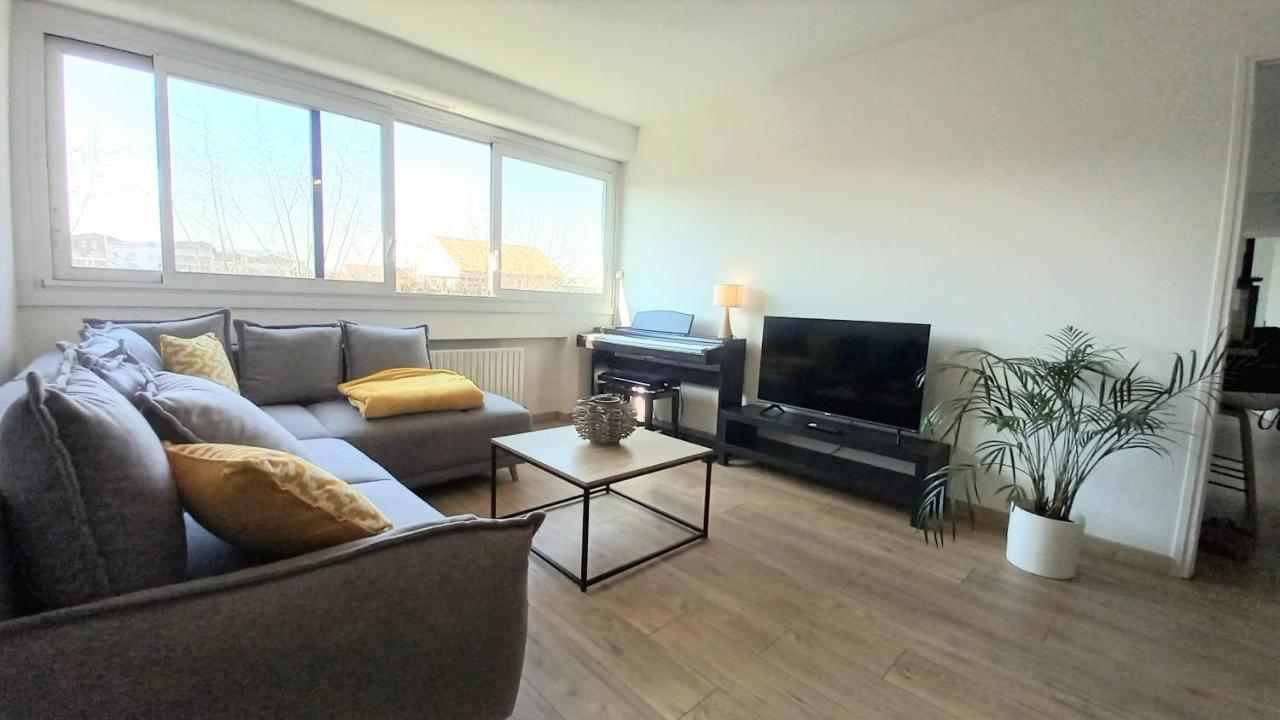 Magnifique Cocon - Metro A Republique - 2 Belles Chambres Avec Dressings - Wifi Gratuit - Netflix - Au Calme Absolu - Lumineux - Jardin Arbore Partage Dans La Residence Вийёрбан Экстерьер фото